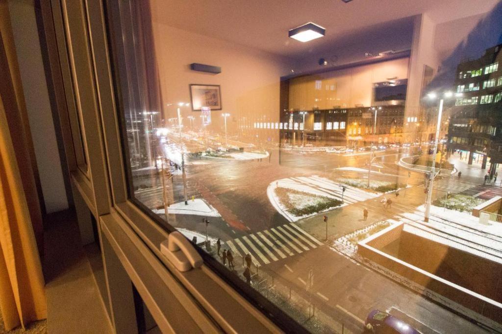 Happyestate - Just In Center - Ul Krawiecka 1 - Old Town ヴロツワフ エクステリア 写真